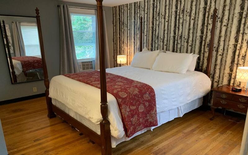Rental listing in Wallingford, Greater New Haven. Contact the landlord or property manager direct about rental.