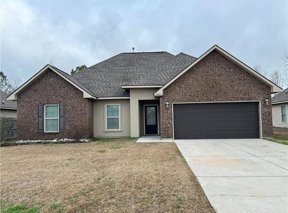 42225 Atmore Pl - Ponchatoula, LA 70454 - Home For Rent