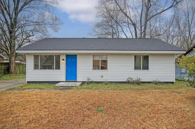 110 Clover Ave, Summerville, SC 29485 - MLS 24003100 for Sale