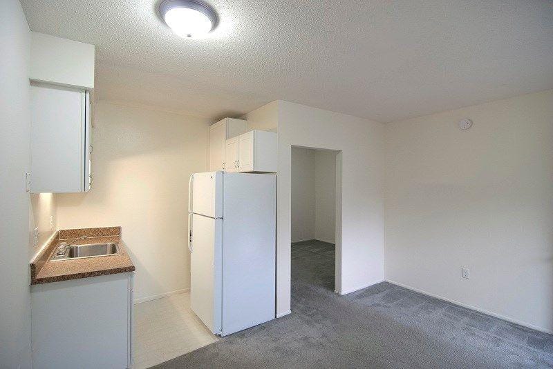 Rental listing in Gainesville, Alachua (Gainesville). Contact the landlord or property manager direct about rental.