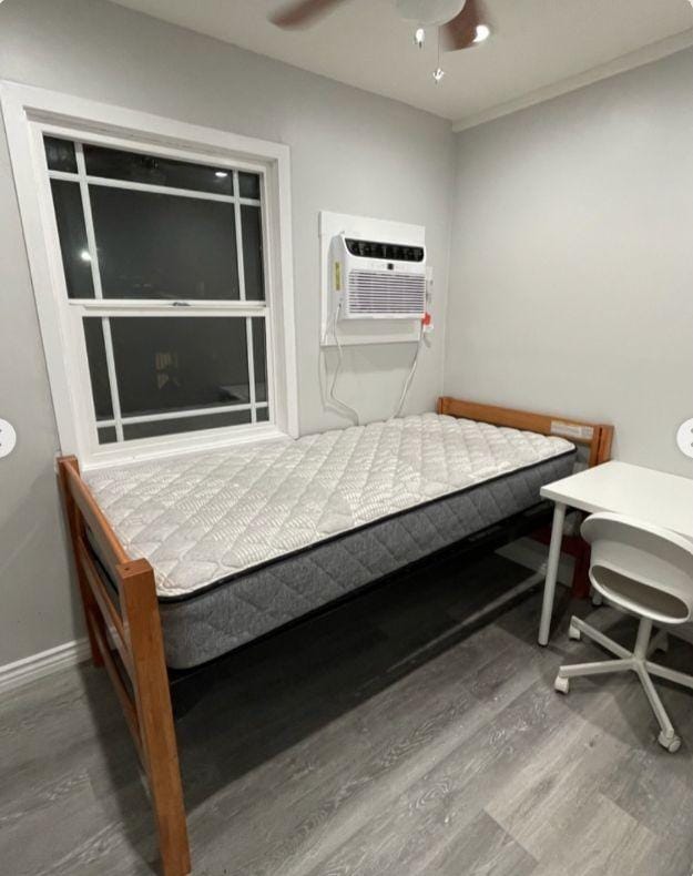 Furnished Exposition Park, South Los Angeles room for rent in 5 Bedrooms, Apartment for 900 per month. Room ID 4739844