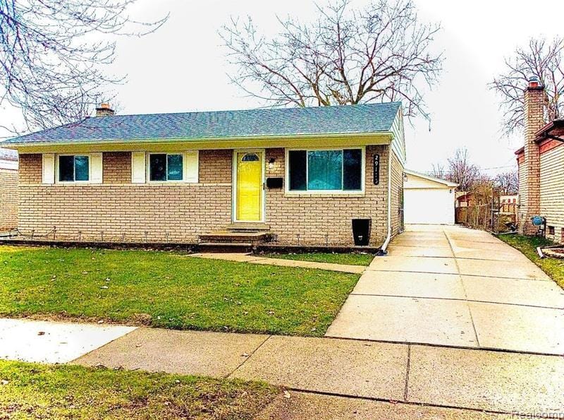 29115 N Elmwood Street E, Roseville, MI 48066 - MLS 20240005752 for Sale
