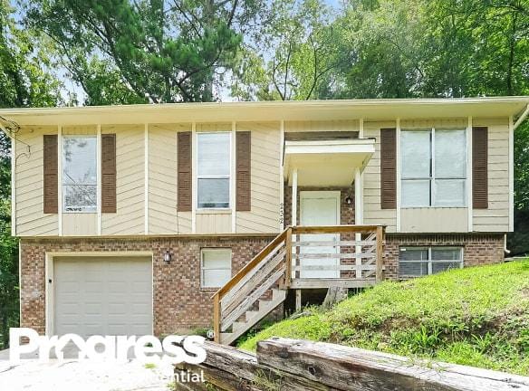 232 NW Glenvalley Lane - Birmingham, AL 35215 - Home For Rent