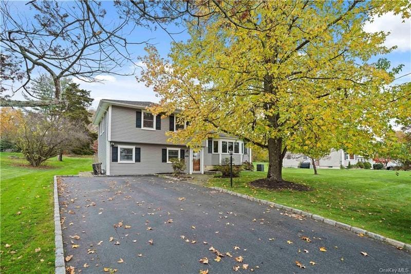 1341 Walter Road, Yorktown Heights, NY 10598 for Sale