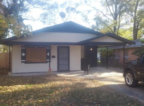 836 Huntington Ln - Shreveport, LA 71106 - Home For Rent