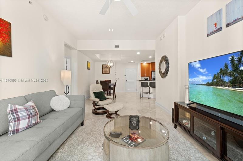 701 S Olive Ave #813, West Palm Beach, FL 33401 - MLS A11516993 for Rent