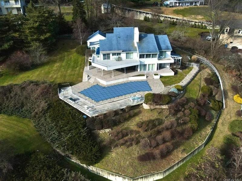 14 White Sails Dr, Newburgh, NY 12550 - MLS H6284771 for Sale