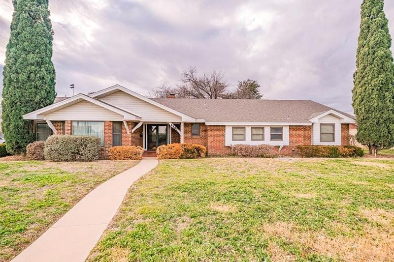 2901 Godfrey St, Midland, TX 79707 for Sale