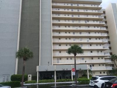 S Federal Hwy Apt 12 for Sale