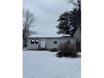 Lloyd Ave for Sale