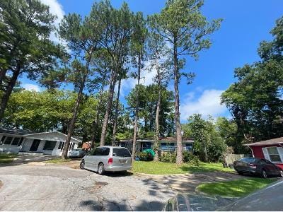 Court H for Sale