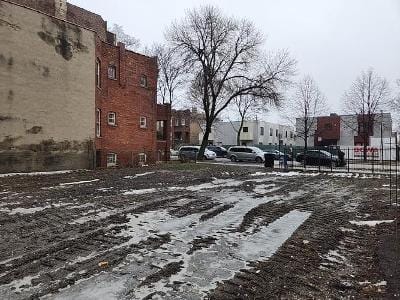 W Flournoy St for Sale