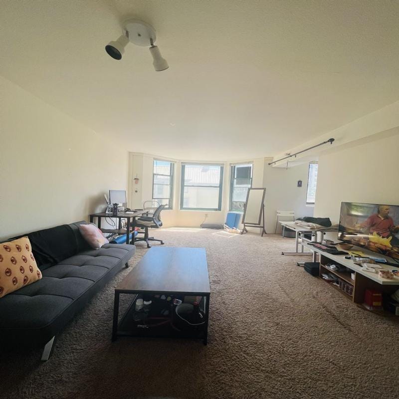 Rental listing in Western Addition, San Francisco. Contact the landlord or property manager direct about rental.