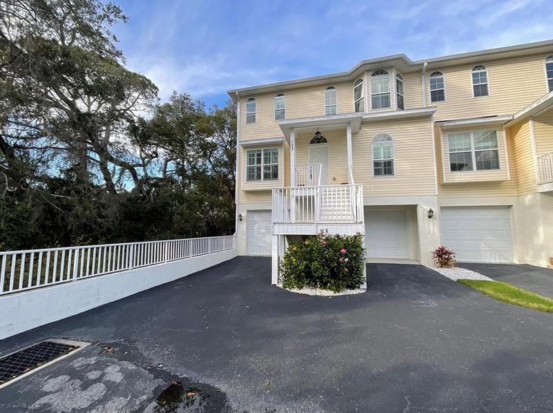287 Orange St #103, Palm Harbor, FL 34683 - MLS U8229716 for Rent