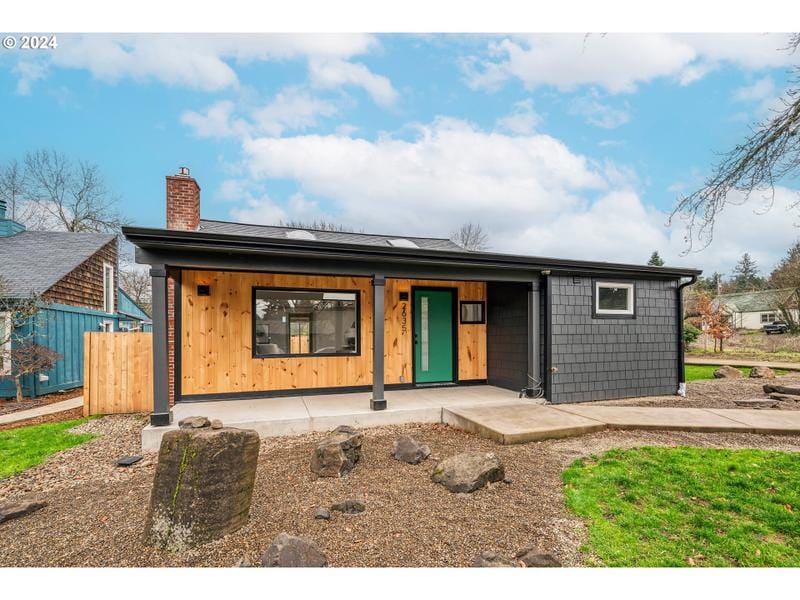 2635 JACKSON ST, Eugene OR 97405 for Sale