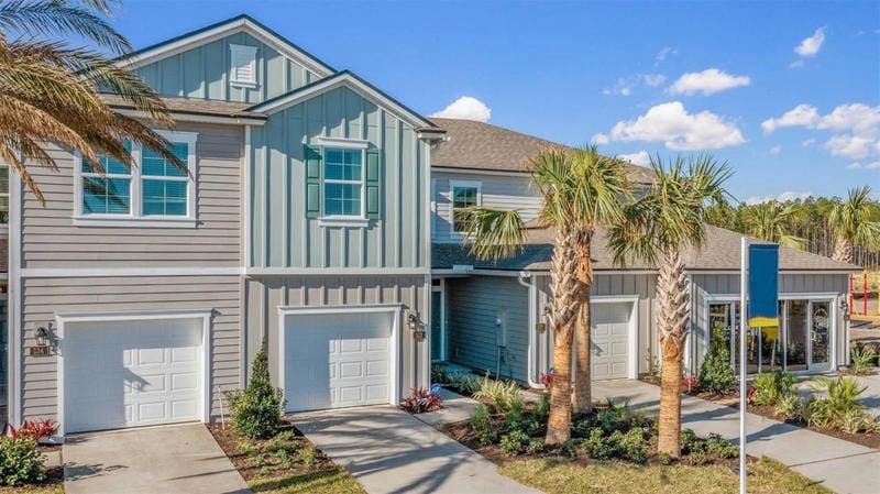 61 REDBUD RD, PALM COAST, FL 32137 Townhouse For Sale  MLS# FC297993