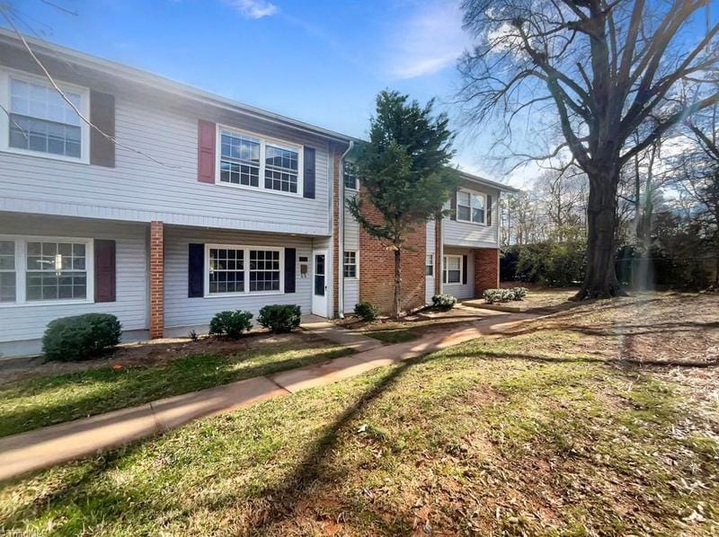 4735 Champion Ct, Greensboro, NC 27410 - MLS 1130981 for Sale