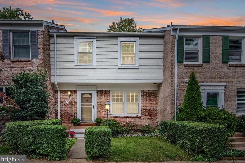 5416 Bromyard Ct, Burke, VA 22015 - MLS VAFX2161900 for Sale
