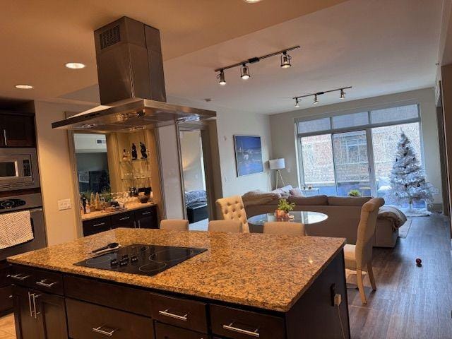 Rental listing in Arlington, DC Metro. Contact the landlord or property manager direct about rental.