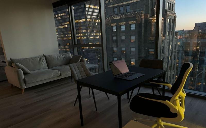 Rental listing in Loop, Downtown. Contact the landlord or property manager direct about rental.
