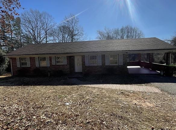 495 Winesap Rd - Madison Heights, VA 24572 - Home For Rent