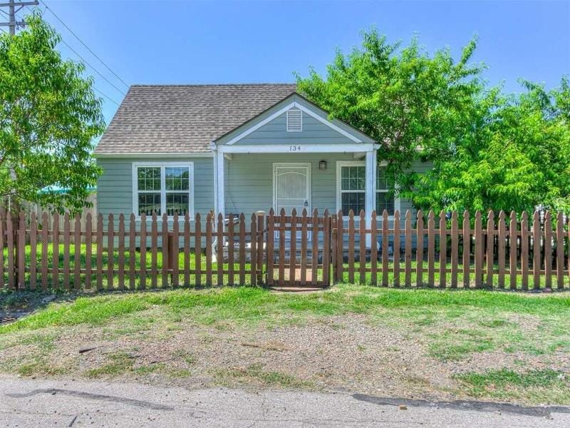 134 E Himes Street, Norman, OK 73069  624459515 for Sale