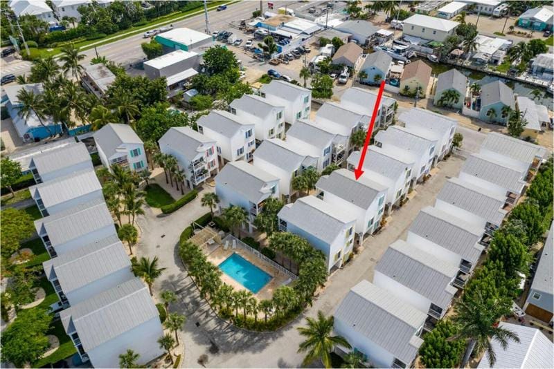 333 25TH STREET OCEAN, MARATHON, FL 33050 Condo/Townhouse For Sale  MLS# 608610