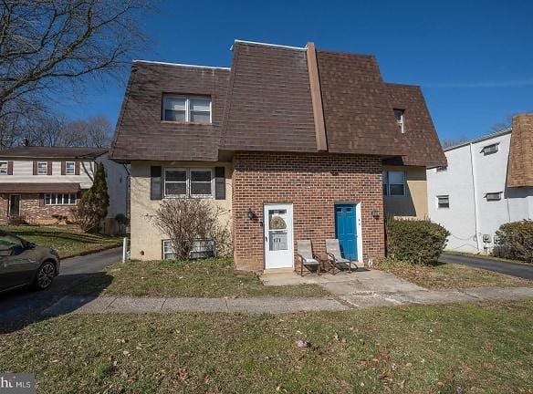 171 Meadowbrook Ln #A - Brookhaven, PA 19015 - Home For Rent