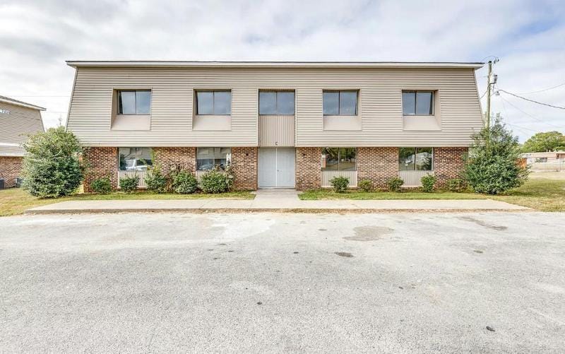 711 N MAIN ST, Mount Pleasant, TN 38474 Multi Family For Sale  MLS# 2612634