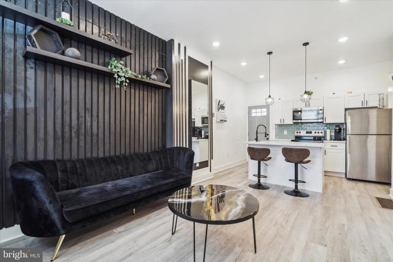 723 North 40th Street, Philadelphia, PA 19104 for Sale