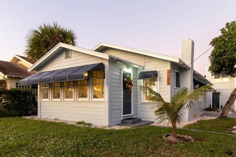4605 GARDEN AVE, West Palm Beach, FL 33405 Single Family Residence For Sale  MLS# RX-10954153 for Rent