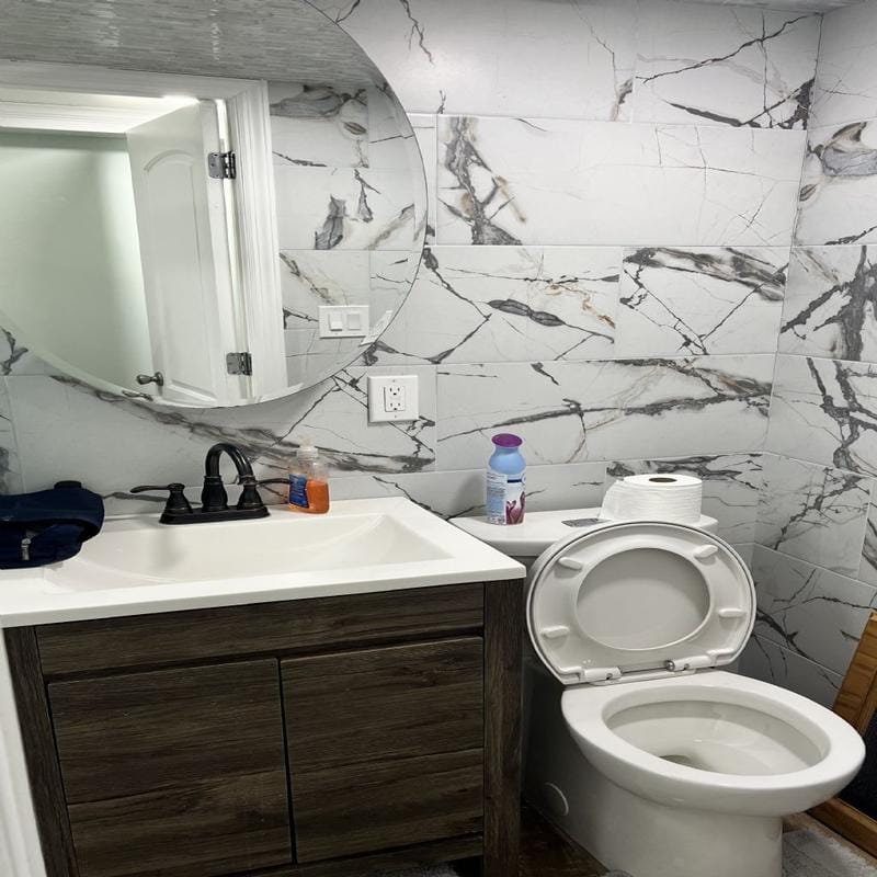 Furnished Forest Hills, Queens room for rent in Studio Apartment for 1600 per month. Room ID 4739319