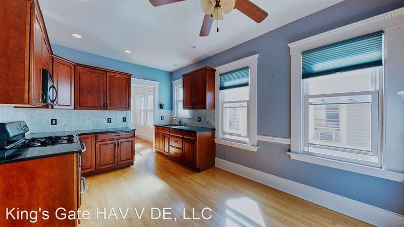 134 Mansfield St - Penthouse  [In-Unit Laundry; Garden] Townhouse-Style Living, with Historical Details & Parking! for Sale