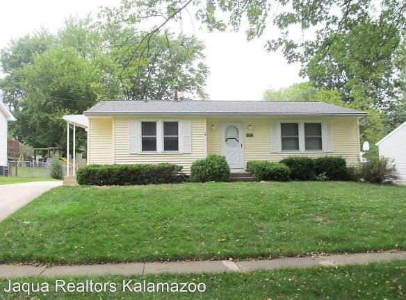 634 Southland Ave - Portage, MI 49024 - Home For Rent
