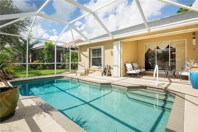 Naples, Collier County, FL Lakefront Property, Waterfront Property, House for sale Property ID: 417487206