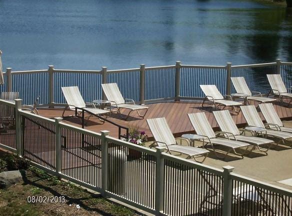 Swan Harbour - 42824 Swan Lake Dr - Northville, MI Apartments for Rent