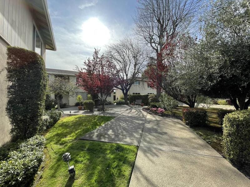 1BR/1BA  425 Turner Terrace for Sale