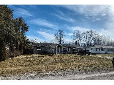 W Montevista Dr for Sale
