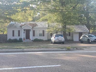 S Pearson Rd for Sale