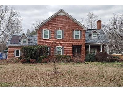 Saddleview Dr for Sale