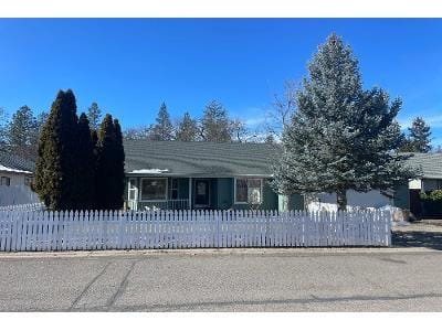 Yewwood Dr for Sale