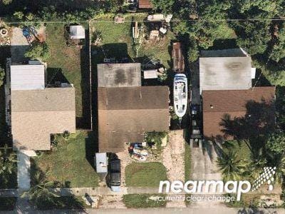 NE 26th Ct for Sale