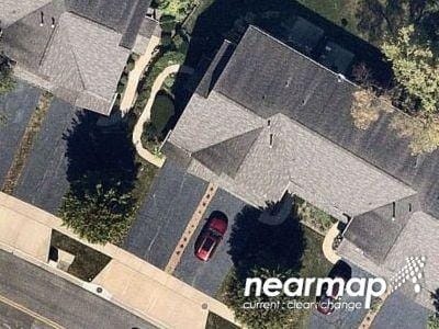 College Green Dr # 3d for Sale