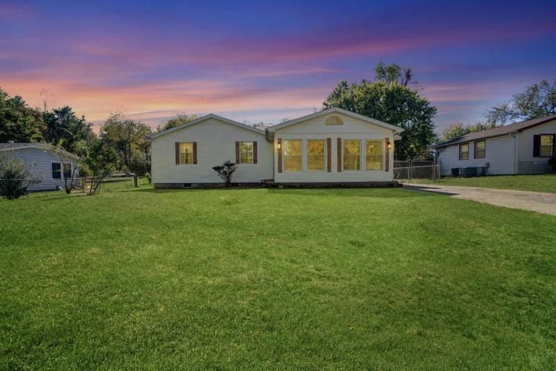 138 STORYBOOK DR, Clarksville, TN 37042 Single Family Residence For Sale  MLS# 2583698