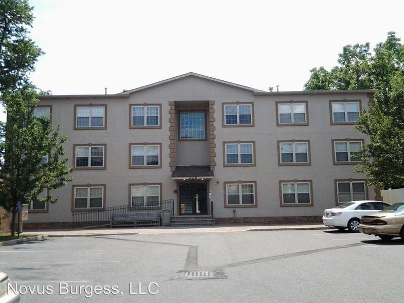 235-239 Burgess Place - 2B  235-239 Burgess Place for Sale