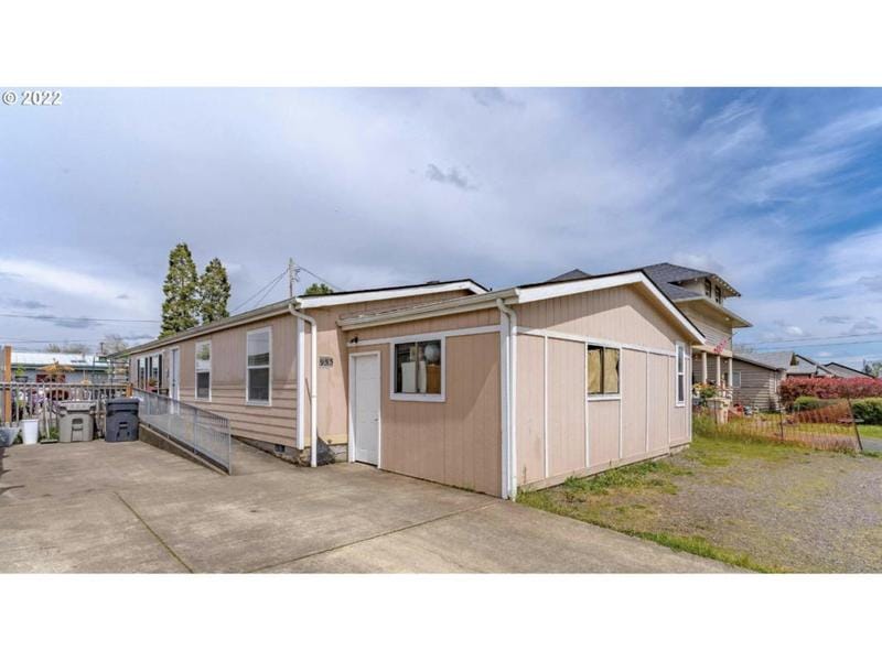 955 21ST AVE SW, Albany, OR 97321 Manufactured Home For Sale  MLS# 22490564