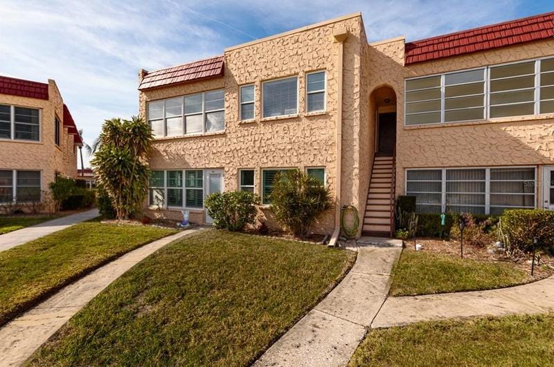 224 Cedarwood Cir #224, Seminole, FL 33777 - MLS U8227156 for Sale