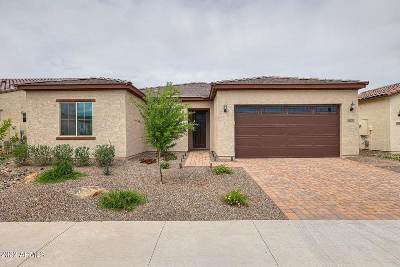 17890 W Tanglewood Dr, Goodyear, AZ 85338  MLS# 6544183 for Sale