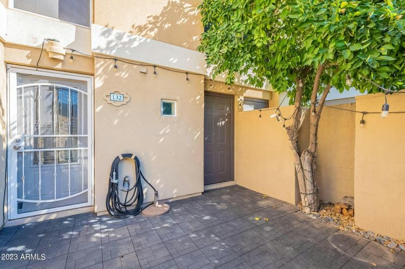 2233 E HIGHLAND AVE UNIT 132, Phoenix, AZ 85016 Condominium For Sale  MLS# 6620466 for Rent