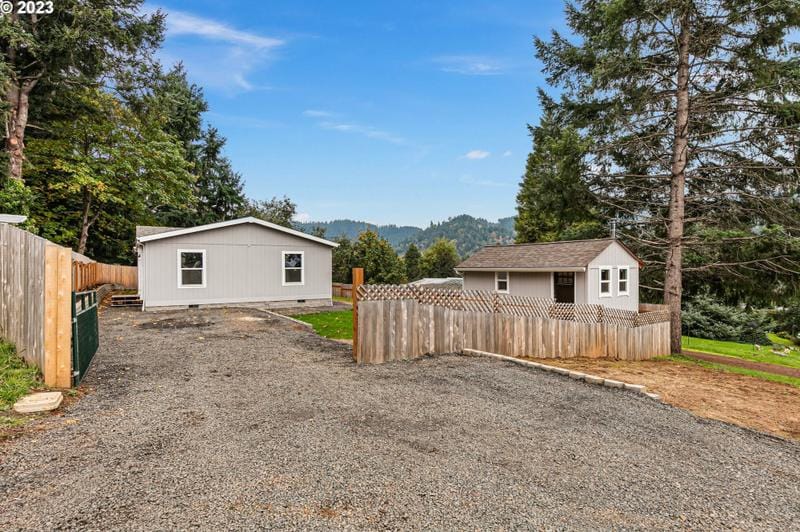 521 Westlog St, Yoncalla, OR 97499 - MLS 23456833 for Sale